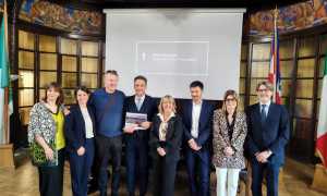 61d86dad 46a5 d79b 87d2 a75f7a63b9e5