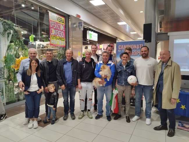 ab457e53 1079 1549 ce41 525b53c5dbef