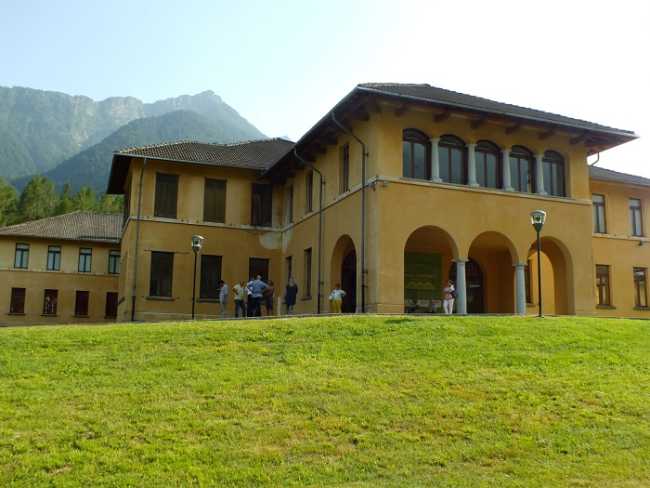 esterno universica druogno 2