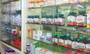 farmacia scaffali