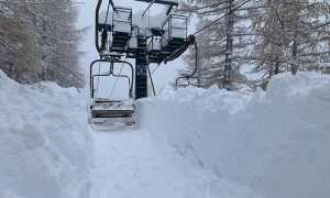 impianti sci neve sando seggiovia immersa