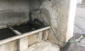 lavatoio canna acqua