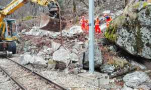 lavori gru re meis Frana VigezzinaCentovalli Lavori di ripristino