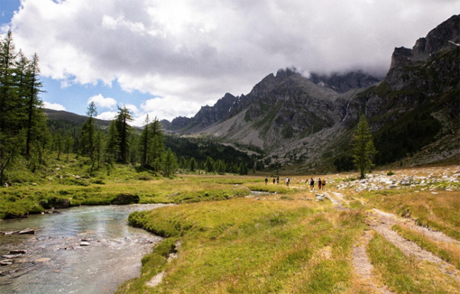 montagna panorama sentiero escursione