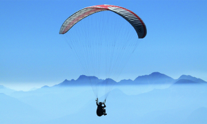 parapendio montagne