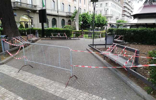 parchetto transennato stazione