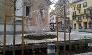piazzabeltramiomegna natale2018