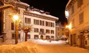 santa innevata