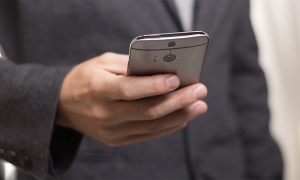 telefono mano