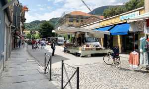 via rosmini pre lavori mercato