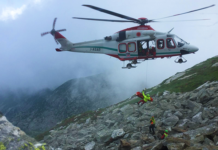Escursionista recuperato dall'elisoccorso al Vannino con un trauma ad un arto