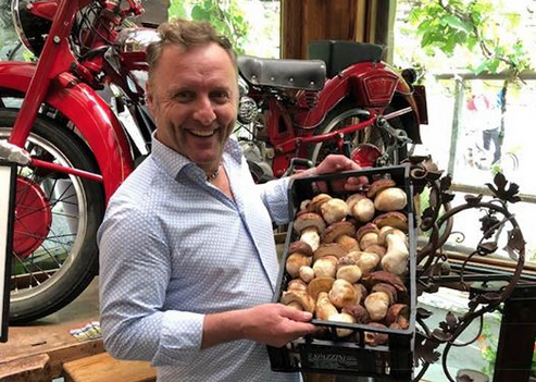 max sartoretti funghi