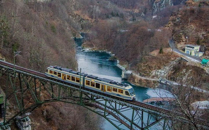 Ferma la linea ferroviaria della Vigezzina: guasto sulla linea dovuto al forte vento