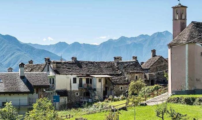 Passeggiata d'autunno tra le frazioni di Crevoladossola: appuntamento sabato 