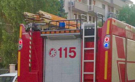 vigili fuoco camion retro